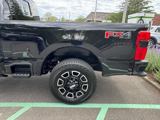 2025 Ford F-350 Platinum