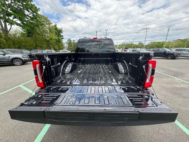 2025 Ford F-350 Platinum