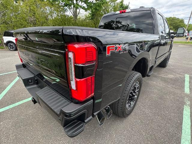 2025 Ford F-350 Platinum