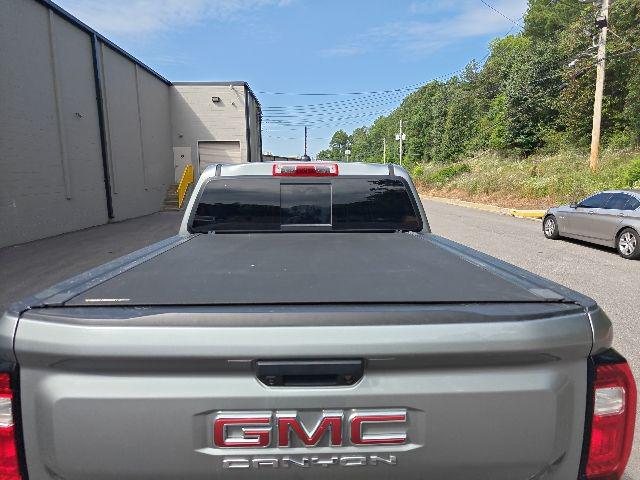 2024 GMC Canyon 4WD AT4