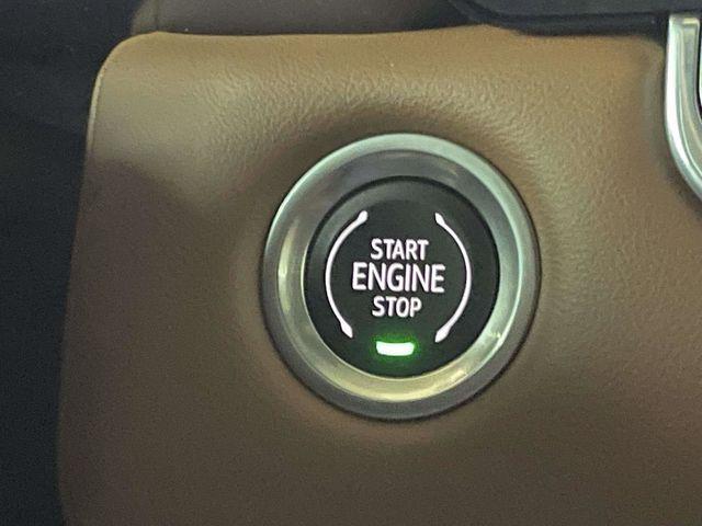 2024 GMC Canyon 4WD AT4