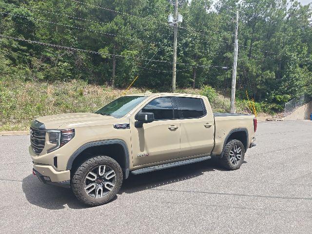 2022 GMC Sierra 1500 4WD Crew Cab Short Box AT4