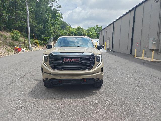 2022 GMC Sierra 1500 4WD Crew Cab Short Box AT4