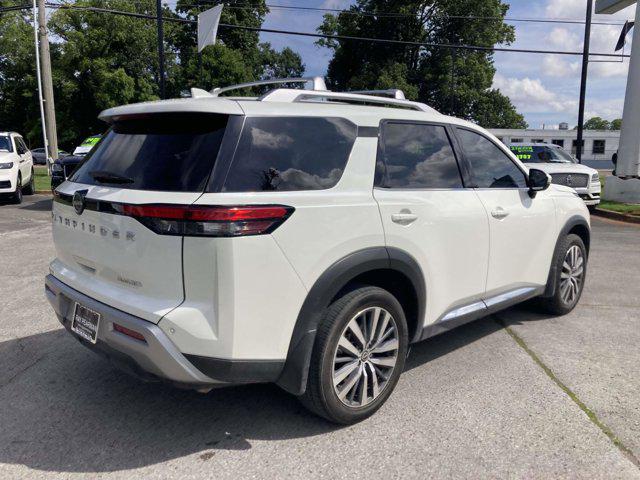 2022 Nissan Pathfinder Platinum 2WD