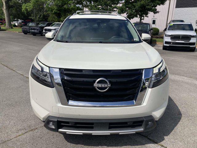 2022 Nissan Pathfinder Platinum 2WD