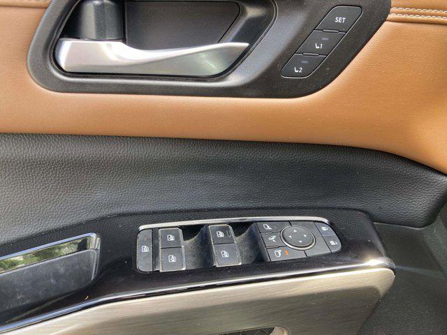2022 Nissan Pathfinder Platinum 2WD