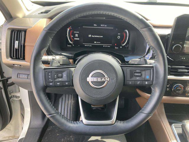2022 Nissan Pathfinder Platinum 2WD