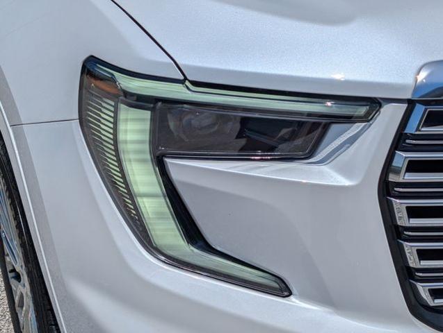 2025 GMC Acadia FWD Denali