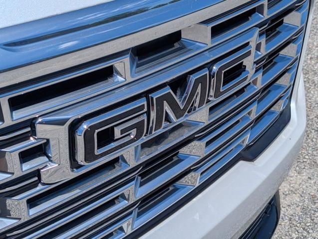 2025 GMC Acadia FWD Denali