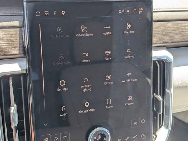 2025 GMC Acadia FWD Denali