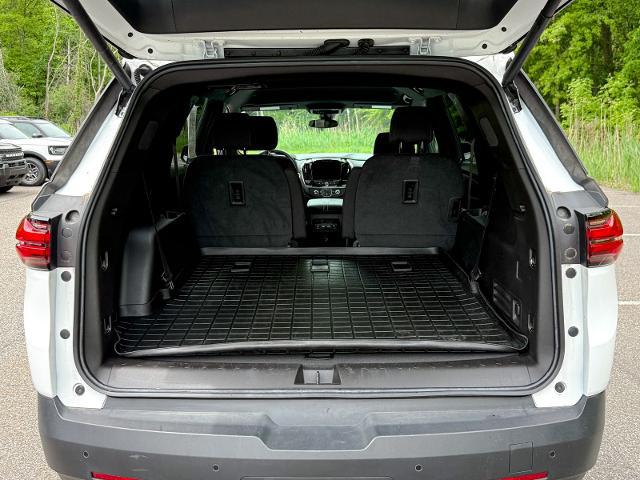 2023 Chevrolet Traverse AWD LT Cloth