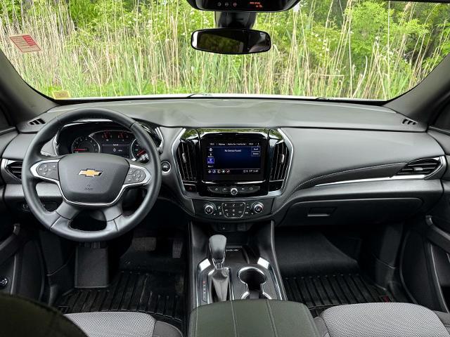 2023 Chevrolet Traverse AWD LT Cloth