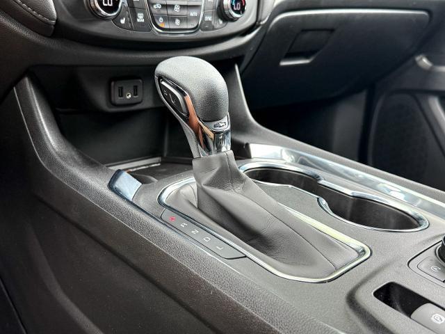 2023 Chevrolet Traverse AWD LT Cloth