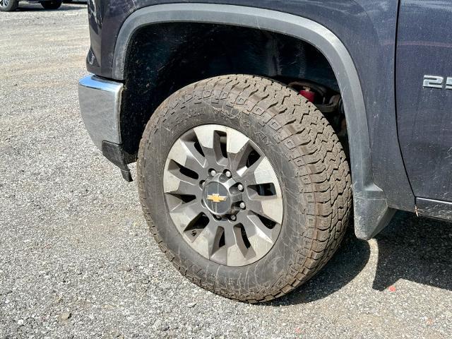 2024 Chevrolet Silverado 2500HD 4WD Crew Cab Standard Bed LT