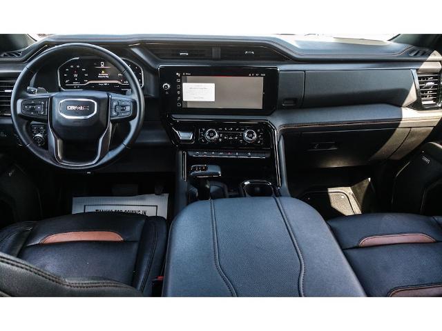 2024 GMC Sierra 1500 4WD Crew Cab Short Box AT4