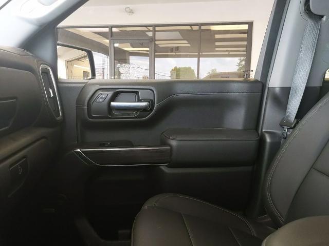 2021 Chevrolet Silverado 1500 4WD Crew Cab Short Bed LTZ