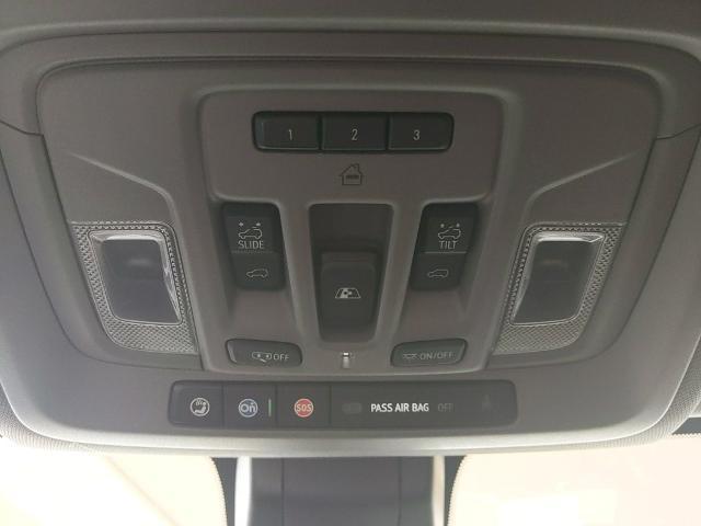 2021 Chevrolet Silverado 1500 4WD Crew Cab Short Bed LTZ