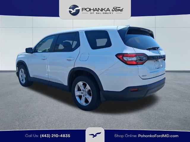 2023 Honda Pilot AWD LX