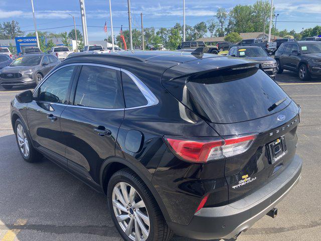 2022 Ford Escape Titanium