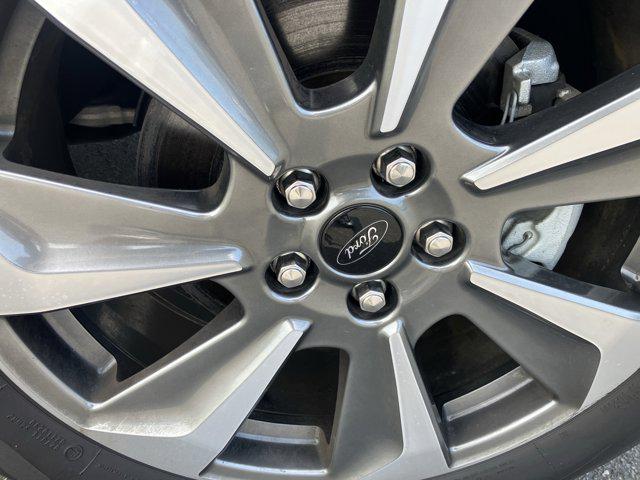 2025 Ford Escape Platinum