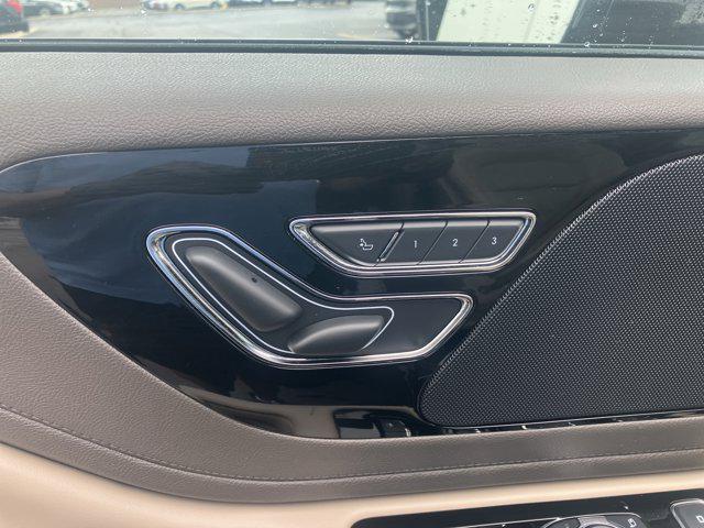 2024 Lincoln Aviator Premiere