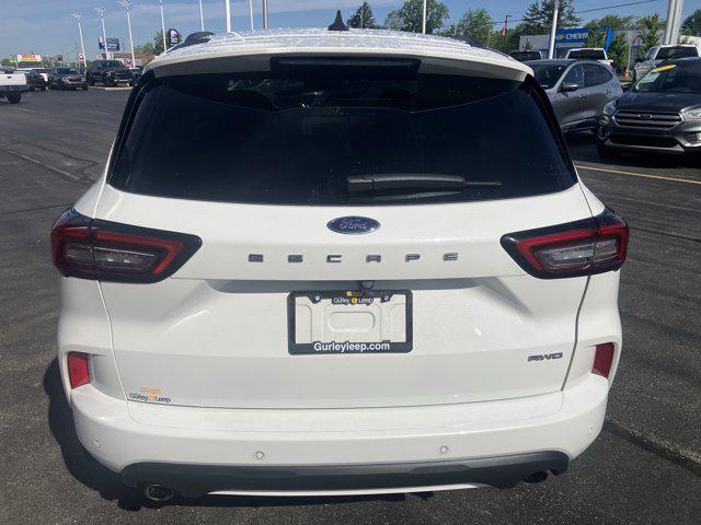 2023 Ford Escape ST-Line Elite