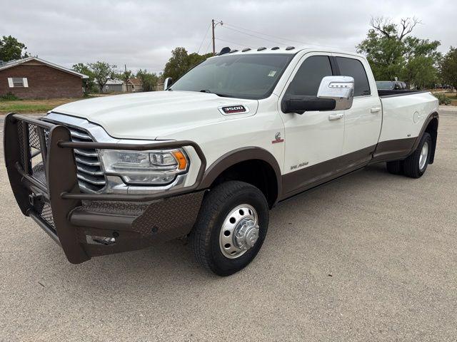 2023 Ram 3500 Limited Longhorn Crew Cab 4x4 8' Box