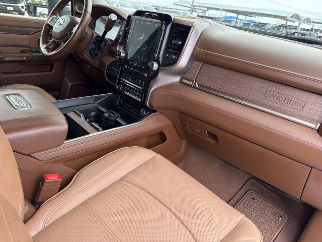 2023 Ram 3500 Limited Longhorn Crew Cab 4x4 8' Box