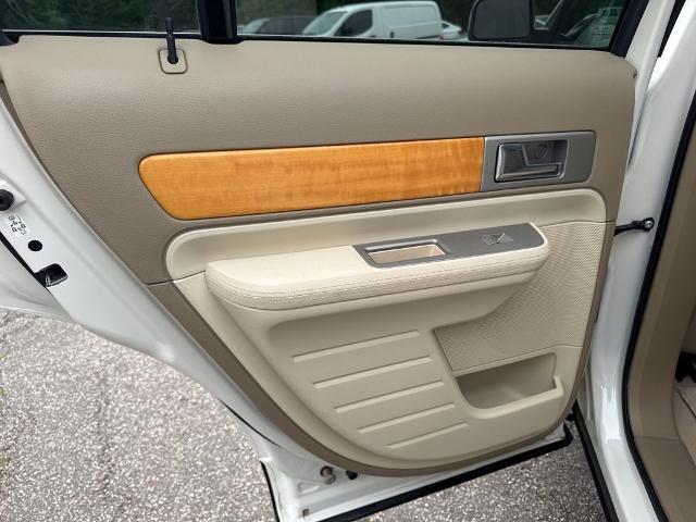 2007 Lincoln MKX Base