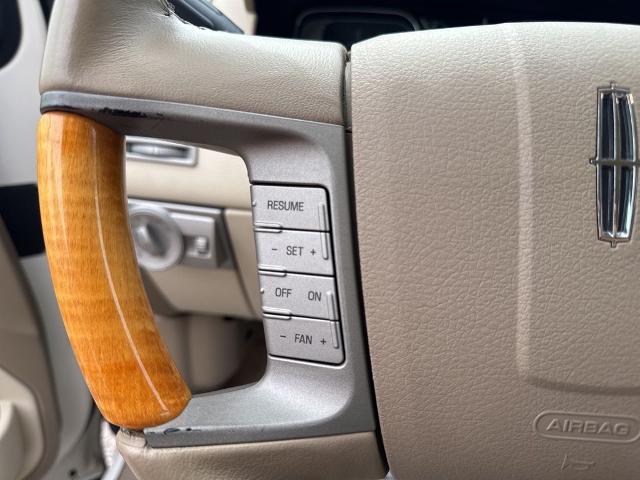 2007 Lincoln MKX Base