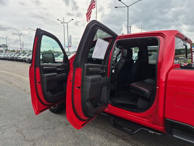2025 Chevrolet Silverado 2500HD 4WD Crew Cab Standard Bed LT