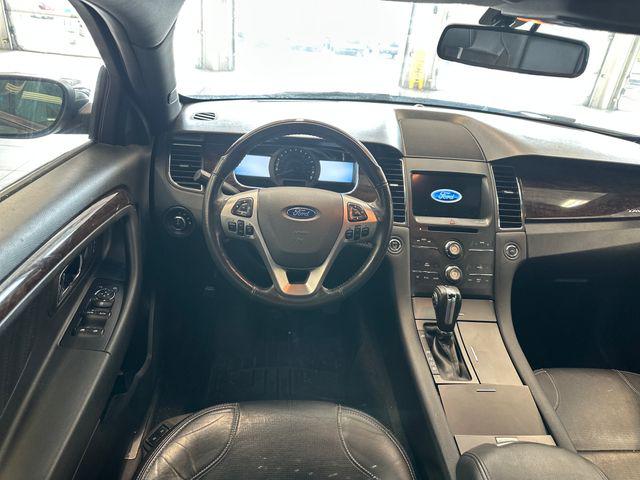 2016 Ford Taurus Limited
