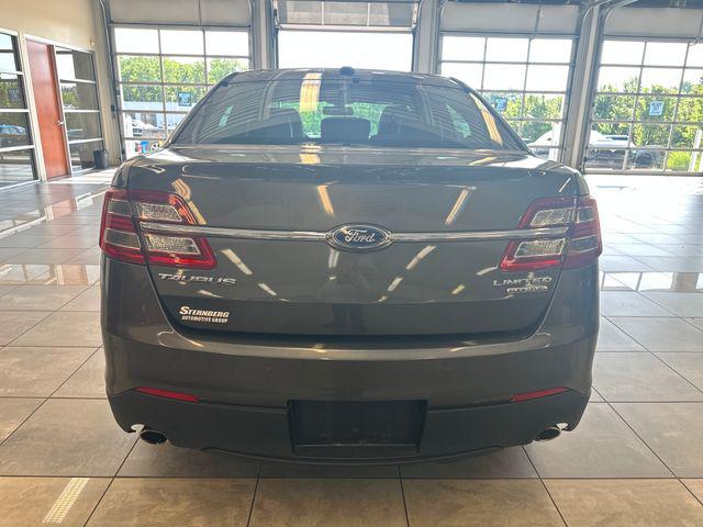 2016 Ford Taurus Limited