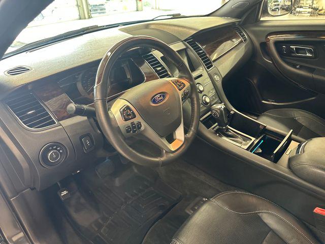 2016 Ford Taurus Limited