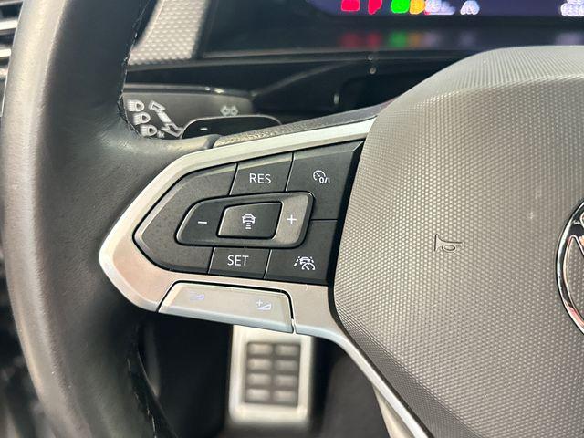 2025 Volkswagen Atlas Cross Sport 2.0T SEL R-Line Black