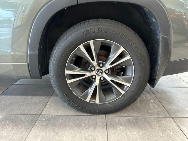 2016 Toyota Highlander XLE V6