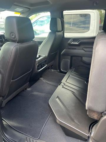 2023 GMC Sierra 1500 2WD Crew Cab Short Box SLT