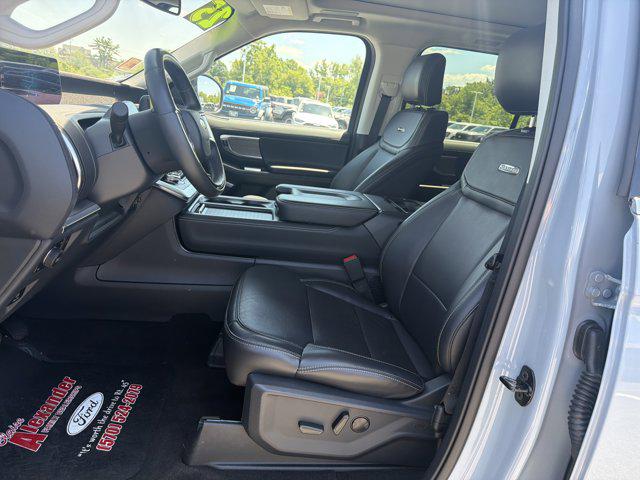 2025 Ford Expedition Platinum MAX