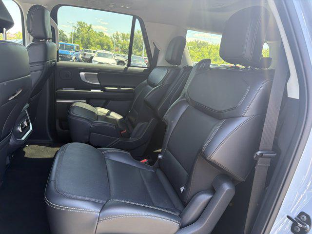 2025 Ford Expedition Platinum MAX