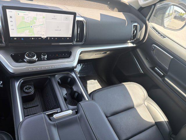 2025 Ford Expedition Platinum MAX