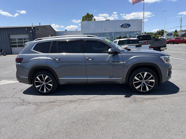 2024 Volkswagen Atlas 2.0T SEL Premium R-Line