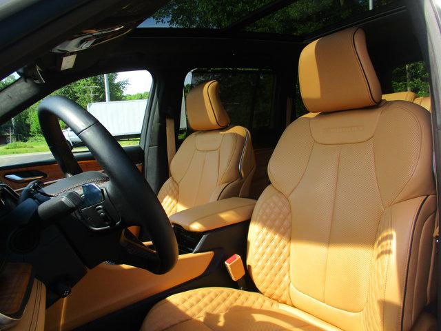 2022 Jeep Grand Cherokee Summit Reserve 4x4