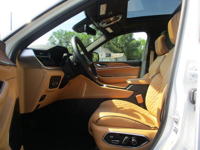 2022 Jeep Grand Cherokee Summit Reserve 4x4