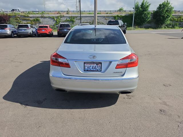 2012 Hyundai Genesis 3.8