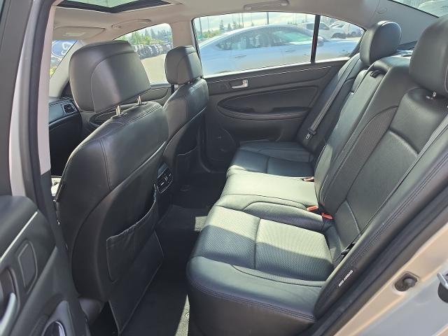 2012 Hyundai Genesis 3.8