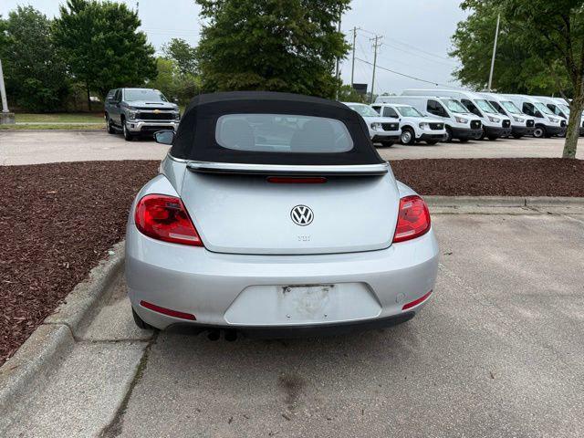 2013 Volkswagen Beetle 2.0L TDI
