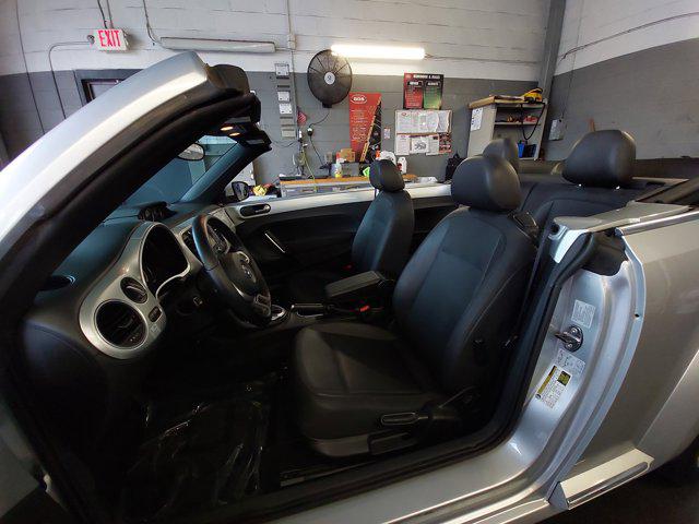 2013 Volkswagen Beetle 2.0L TDI