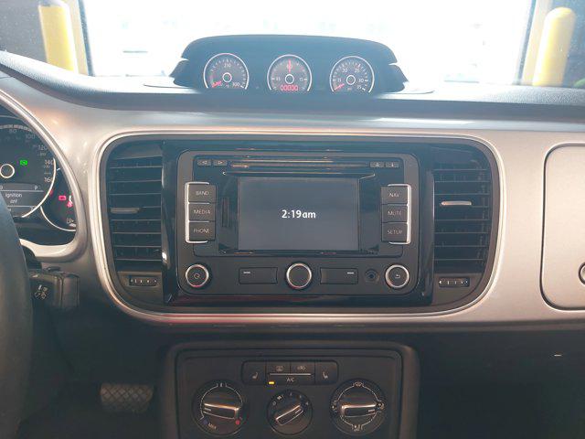 2013 Volkswagen Beetle 2.0L TDI