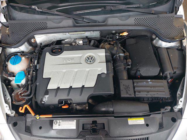 2013 Volkswagen Beetle 2.0L TDI