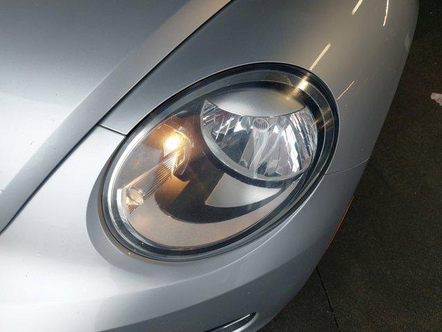 2013 Volkswagen Beetle 2.0L TDI